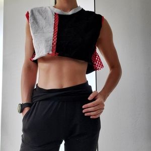 { LF : Emma & Sam } Crop Top